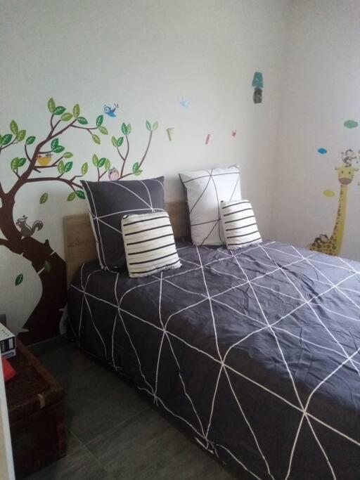 Maison A La Campagne Pres De La Ville Aiglemont Dış mekan fotoğraf