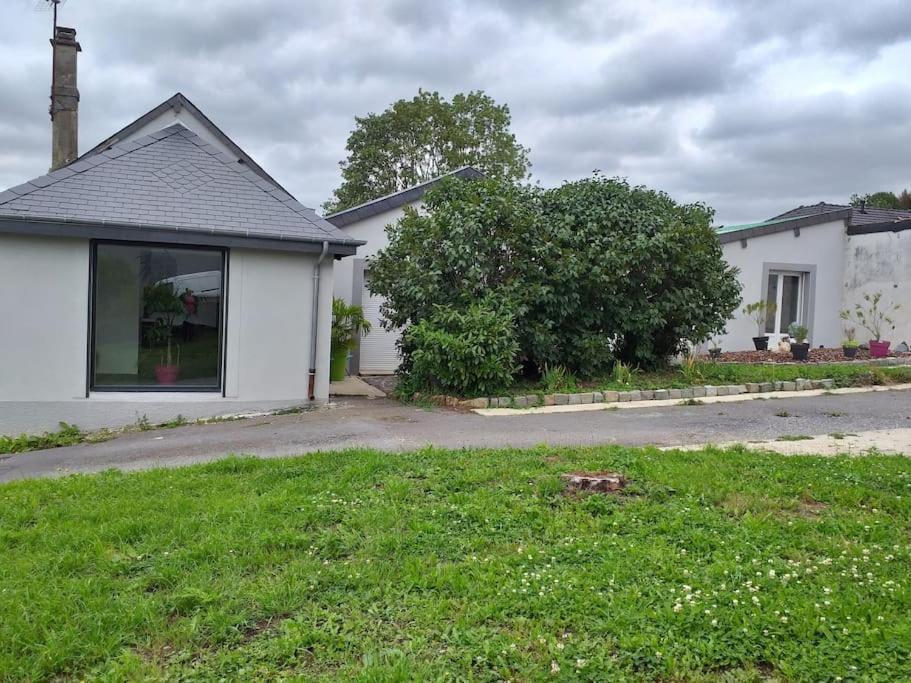 Maison A La Campagne Pres De La Ville Aiglemont Dış mekan fotoğraf